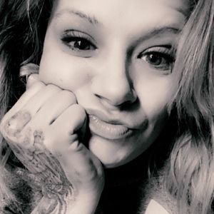 Meet your Posher, Candace jean